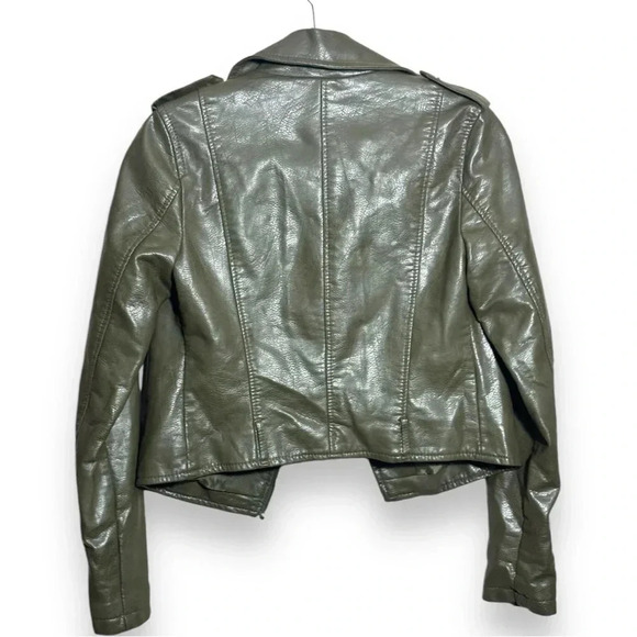 Flamant Rose Olive Green Cropped Silver Hardware Details Faux Leather Jacket - Picture 12 of 16